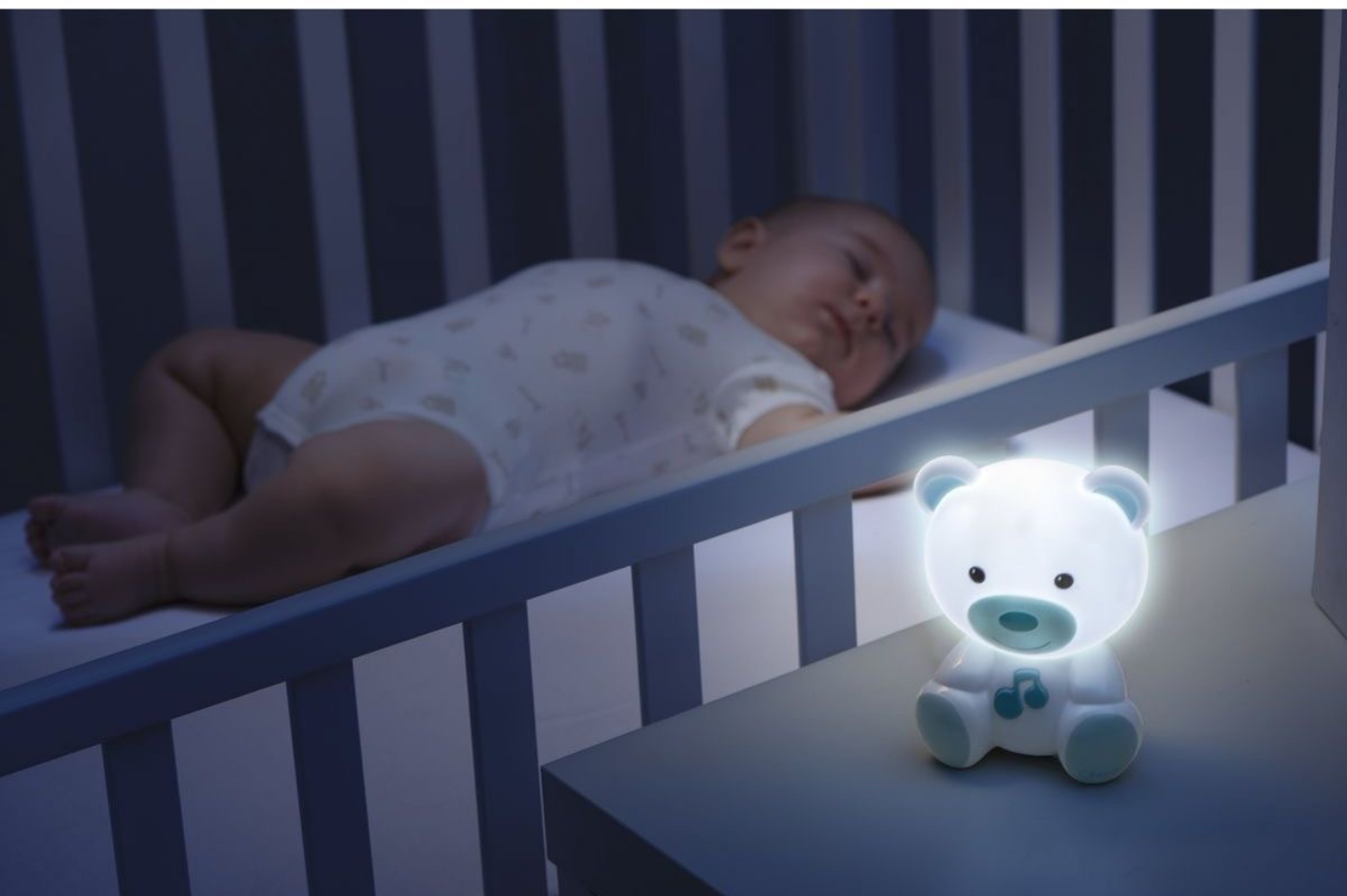 Est ce qu’un bébé a besoin d’une veilleuse ?